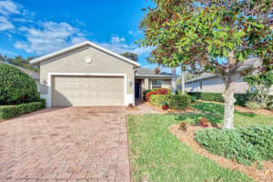 9076 Coachman Dr, Venice, FL 34293, Sold 04/14/22