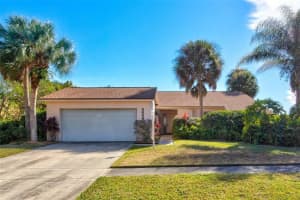 3686 Kingston Blvd, Sarasota, FL 34238, Sold 05/05/22