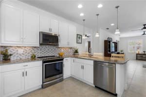 9811 Haze Dr, Venice, FL 34292, Sold 03/15/22