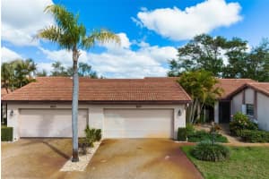 887 Country Club Cir, Venice, FL 34293, Sold 04/06/22