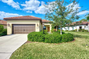 243 Cassano Dr, Nokomis, FL 34275, Sold 04/29/22