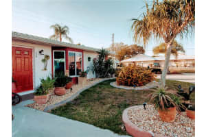 50 Circlewood Dr, Venice, FL 34293, Sold 04/21/22