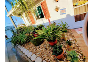 50 Circlewood Dr, Venice, FL 34293, Sold 04/21/22