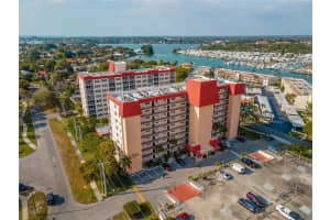 232 St Augustine Ave, Venice, FL 34285, Sold 04/08/22