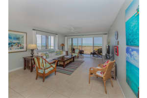 1200 Tarpon Center Dr, Venice, FL 34285, Sold 05/05/22
