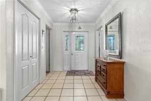 2926 Captiva Dr, Sarasota, FL 34231, Sold 04/04/22