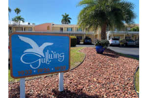 1926 SE 43rd St, Cape Coral, FL 33904, Sold 04/27/22