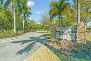1366 Grantham Dr, Sarasota, FL 34234, Sold 05/17/22