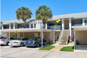 400 Laurel Lake Dr, Venice, FL 34292, Sold 05/10/22