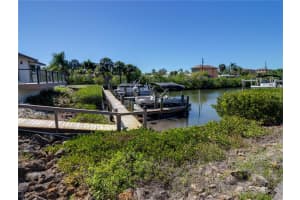 201 Villa Dr, Osprey, FL 34229, Sold 05/24/22