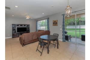 6939 74th St Cir E, Bradenton, FL 34203, Sold 05/31/22