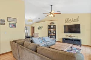 5738 Forester Lake Dr, Sarasota, FL 34243, Sold 06/06/22