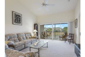 410 Laurel Lake Dr, Venice, FL 34292, Sold 05/26/22