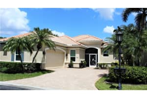 7135 Rue De Palisades, Sarasota, FL 34238, Sold 05/25/22