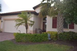 19321 Nearpoint Dr, Venice, FL 34292, Sold 05/27/22