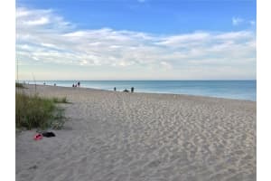 9379 Carnaby Dr, Venice, FL 34293, Sold 06/17/22
