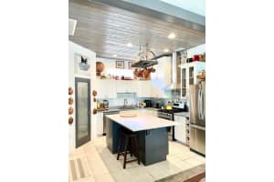 102 CORTE DEL ASOLO, VENICE, FL 34285 Sold 07/18/22