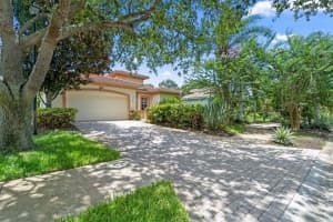 126 RIO TERRA, VENICE, FL 34285 Sold 04/17/23
