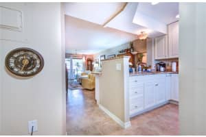 431 AIRPORT AVE E #205, VENICE, FL 34285 Sold 07/27/22