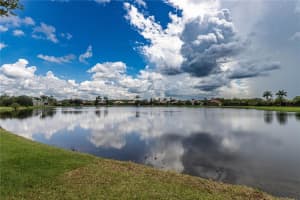 7444 TALON BAY DR, NORTH PORT, FL 34287 Sold 08/23/22