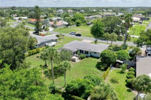 455 N SHORE DR, OSPREY, FL 34229 Sold 07/22/22