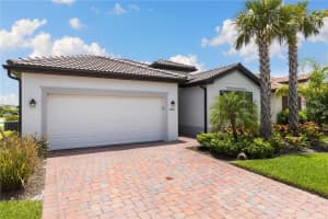 9905 HILLTOP DR, VENICE, FL 34292 Sold 09/07/22