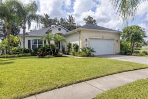 810 GREENVIEW DR, APOLLO BEACH, FL 33572 Sold 10/19/22