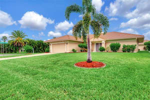 3152 E Village Dr, Venice, FL 34293, Sold 11/16/22