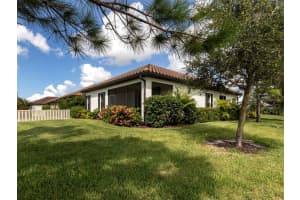 296 Cassano Dr, Nokomis, FL 34275, Sold 12/29/22