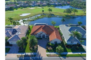 562 MARSH CREEK ROAD, VENICE, FL 34292 Sold 04/05/23