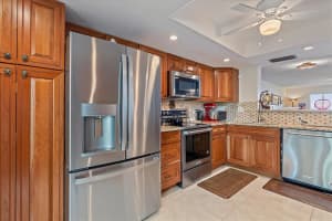 6430 Sun Eagle Ln, Bradenton, FL 34210, Sold 02/01/23