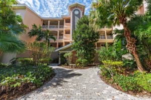 5112 Manorwood Dr, Sarasota, FL 34235, Sold 01/06/23