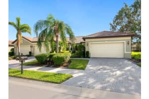 11061 CAMPAZZO DR, VENICE, FL 34292 Sold 05/01/23