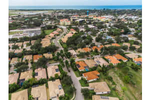 330 Rio Terra, Venice, FL 34285, Sold 03/07/23