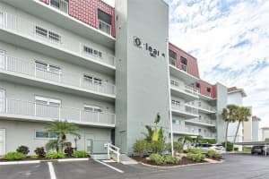 950 TARPON CENTER DRIVE, VENICE, FL 34285 Sold 05/01/24