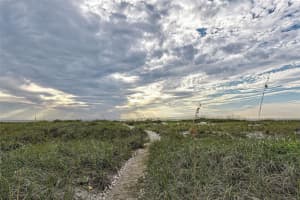 950 TARPON CENTER DRIVE, VENICE, FL 34285 Sold 05/01/24