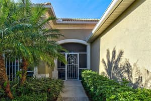 27183 Ipswich Dr, Englewood, FL 34223, Sold 04/11/23