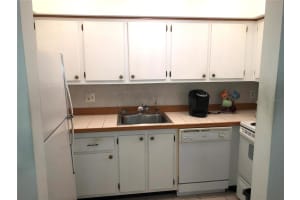 519 ALBEE FARM RD #305, VENICE, FL 34285 Sold 02/10/23