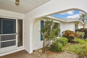1229 SLEEPY HOLLOW ROAD, VENICE, FL 34285 Sold 03/02/23