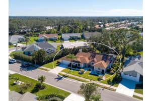 5045 SOUTHERN PINE CIRCLE, VENICE, FL 34293 Sold 03/06/23