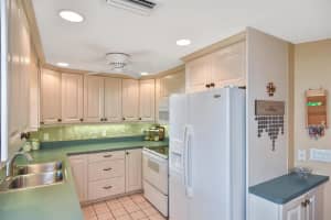 439 CIRCLEWOOD DRIVE, VENICE, FL 34293 Sold 06/16/23