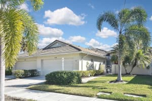 333 Auburn Woods Cir, Venice, FL 34292, Sold 02/28/23