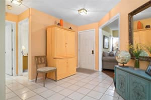 2050 OAKRIDGE CIRCLE, VENICE, FL 34293 Sold 03/31/23