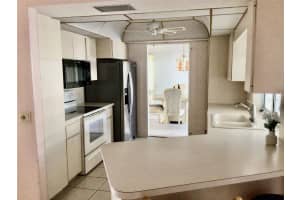 5860 LINCOLN ROAD, VENICE, FL 34293 Sold 06/23/23