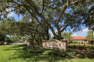 337 OTTER CREEK DRIVE, VENICE, FL 34292 Sold 04/07/23