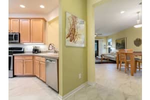 11030 BATELLO DRIVE, VENICE, FL 34292 Sold 04/17/23