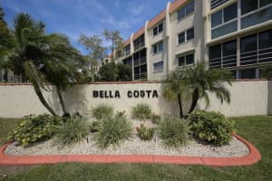 230 Santa Maria St, Venice, FL 34285, Sold 03/10/23