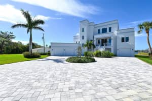 1872 BAYSHORE DRIVE, ENGLEWOOD, FL 34223 Sold 05/10/23