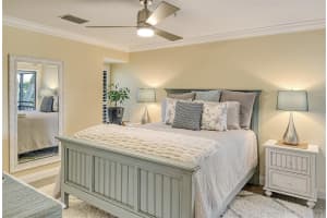 718 GOLDEN BEACH BOULEVARD, VENICE, FL 34285 Sold 07/14/23