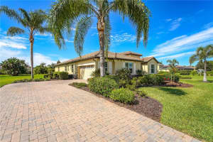 322 167TH BOULEVARD, BRADENTON, FL 34212 Sold 07/07/23